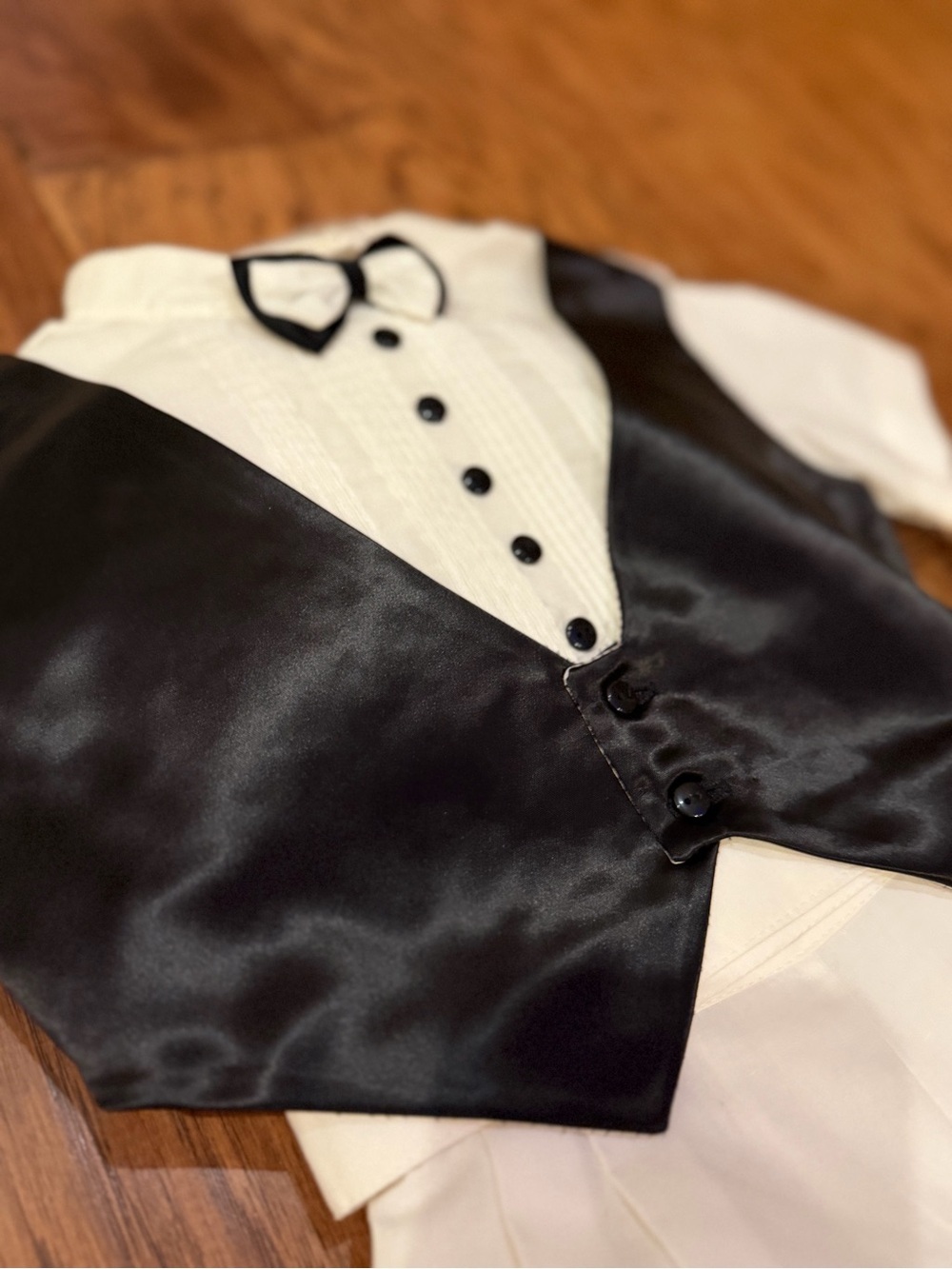 Vintage Javierin Boys Tuxedo Romper Size 2 NWT Ring Bearer,Birthday,photos - Picture 2 of 12